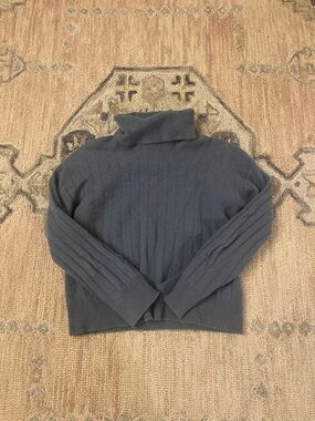 NAADAM Lavender/ light blue cashmere turtleneck sweater
